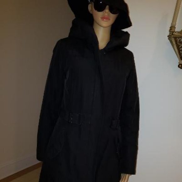Woolrich Long Sleeve Rain Coat With Hood